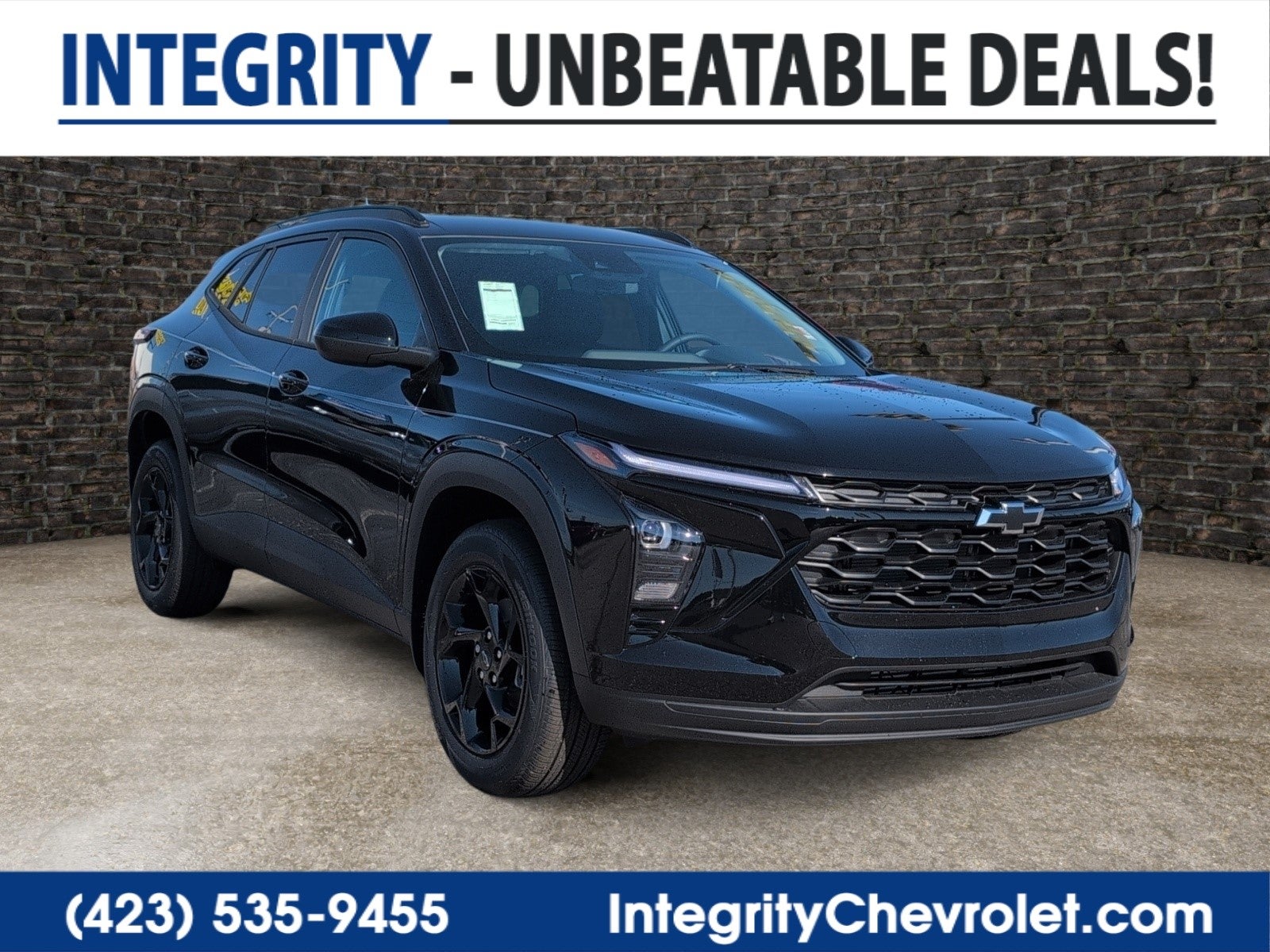 2026 Chevrolet Trax LT in Mosaic Black Metallic — front three-quarter view