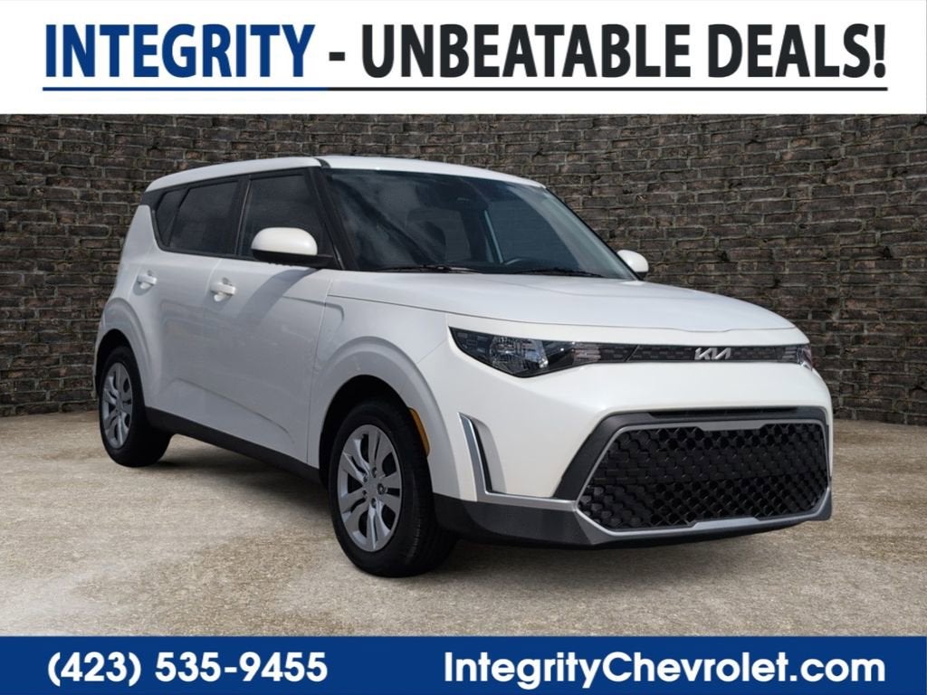 2024 Kia Soul LX in White — front three-quarter view